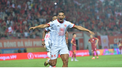Vua phá lưới V.League 2024/25: Tiếc cho Xuân Son, ‘vua’ mới sẽ xuất hiện! 